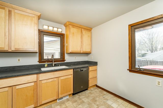 2724 12th Avenue NW, Rochester, MN 55901