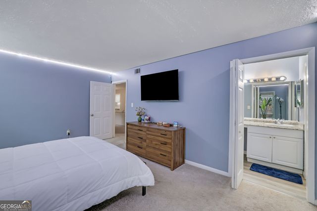 8740 Roswell Road 10B, Atlanta, GA 30350