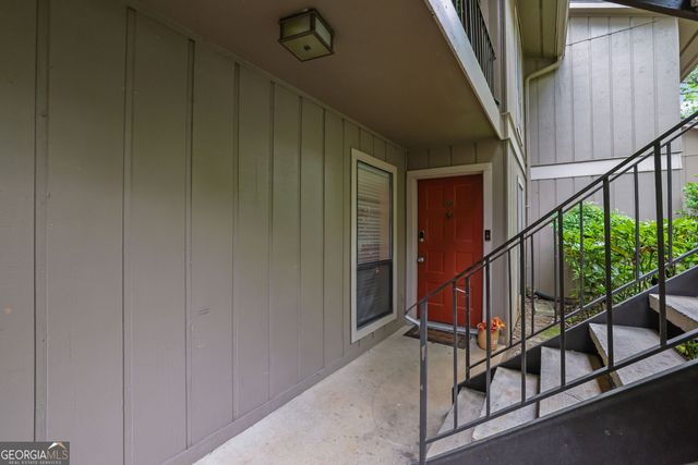 8740 Roswell Road 10B, Atlanta, GA 30350