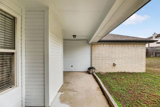 5704 Golden DR, Killeen, TX 76542