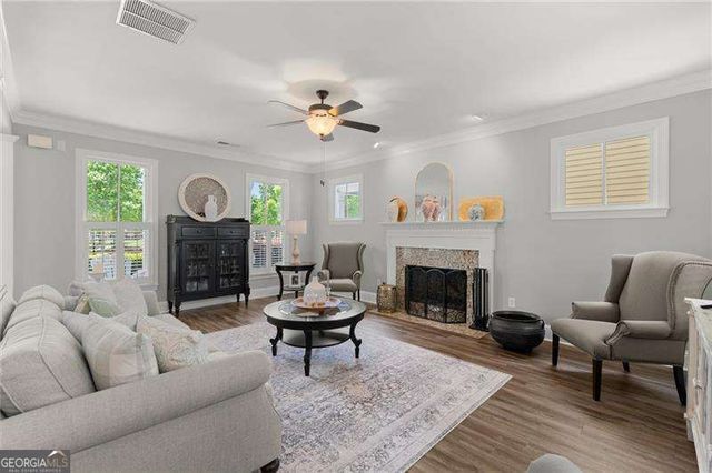 114 Park E, Canton, GA 30115