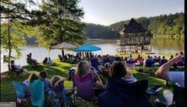 114 Park E, Canton, GA 30115
