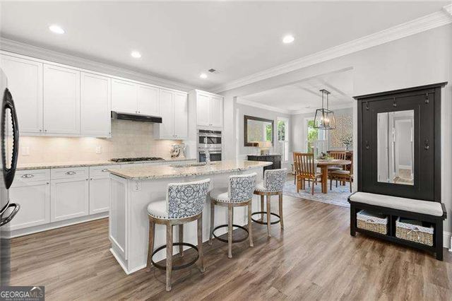 114 Park E, Canton, GA 30115
