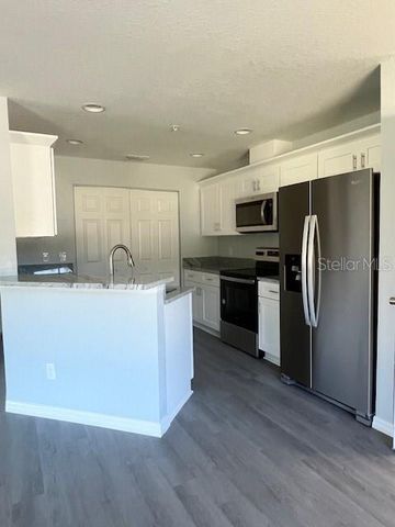 4076 OAK LOOP 4076, Mulberry, FL 33860