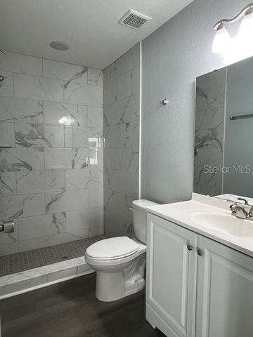 4076 OAK LOOP 4076, Mulberry, FL 33860