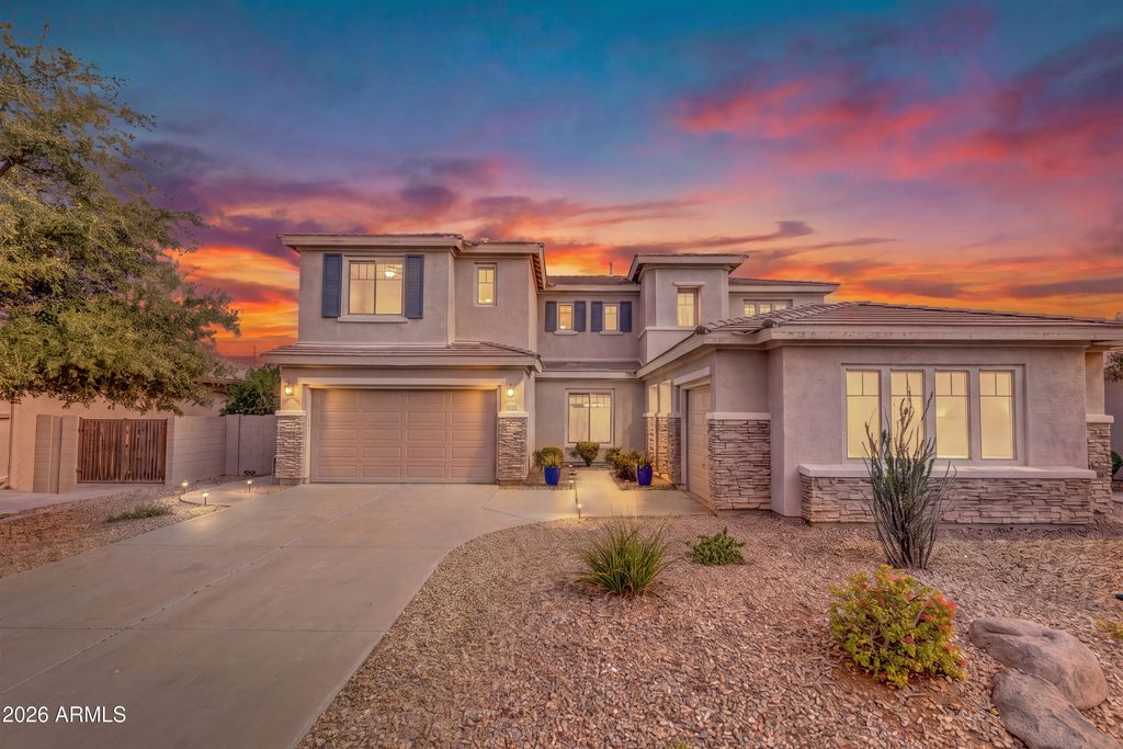 4307 S SUMMIT Street, Gilbert, AZ 85297 — exterior