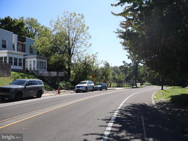 6824 COBBS CREEK PKWY, Philadelphia, PA 19142