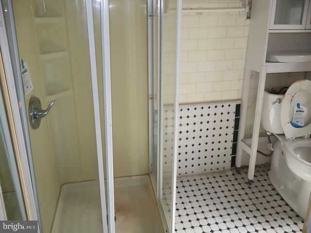 6824 COBBS CREEK PKWY, Philadelphia, PA 19142