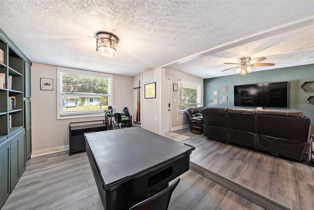 1209 E FLORA STREET, Tampa, FL 33604