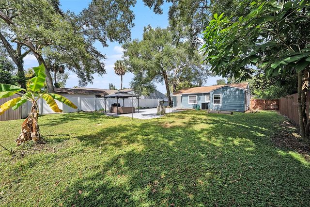 1209 E FLORA STREET, Tampa, FL 33604