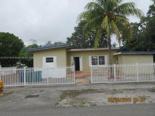 8400 NW 21st Ave, Miami, FL 33147
