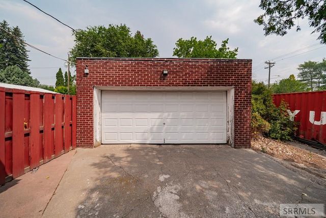 475 E 5th Street, Idaho Falls, ID 83402