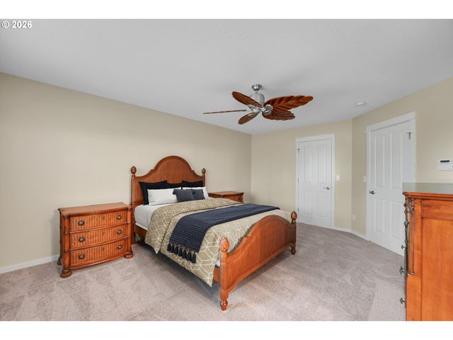 924 Ne 73RD Ave, Hillsboro, OR 97124