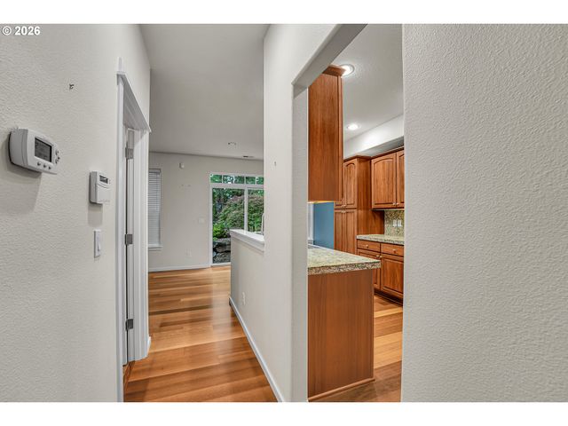 924 Ne 73RD Ave, Hillsboro, OR 97124