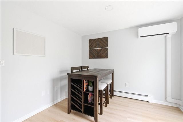 12 Lydon Ln C2, Halifax, MA 02338