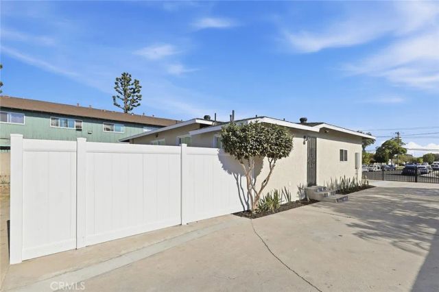 11331 Pioneer Boulevard, Norwalk, CA 90650