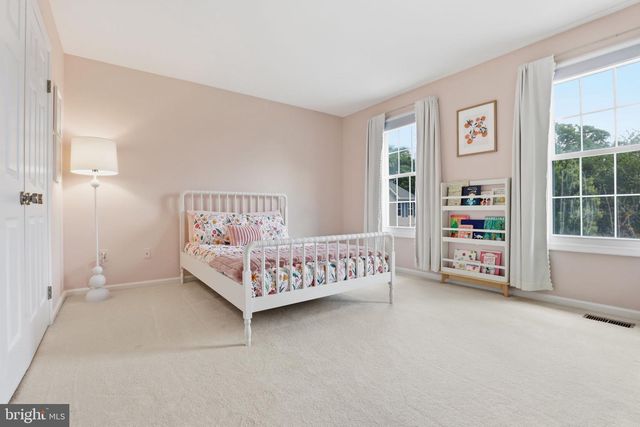 1404 ROCK RIDGE CT, Herndon, VA 20170