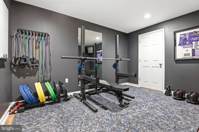1404 ROCK RIDGE CT, Herndon, VA 20170