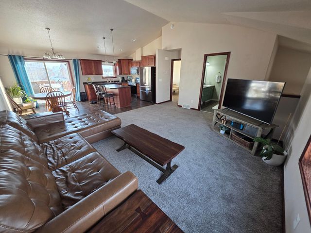 1509 34TH Avenue S, Moorhead, MN 56560