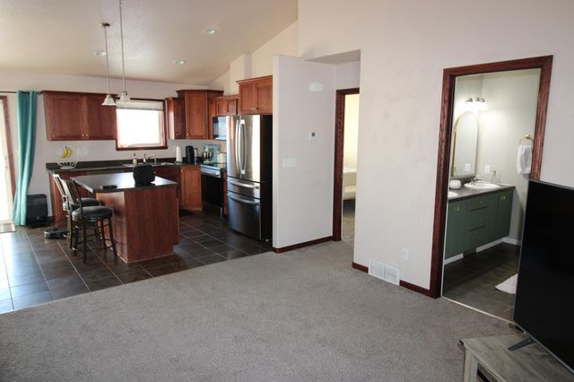 1509 34TH Avenue S, Moorhead, MN 56560