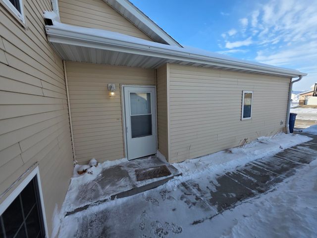 1509 34TH Avenue S, Moorhead, MN 56560