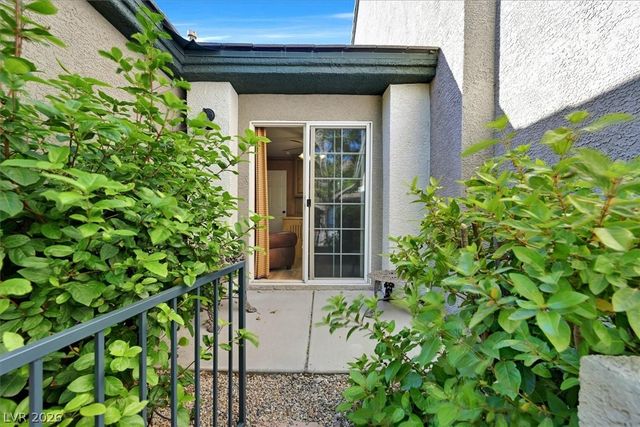 10234 Birch Bluff Lane, Las Vegas, NV 89145