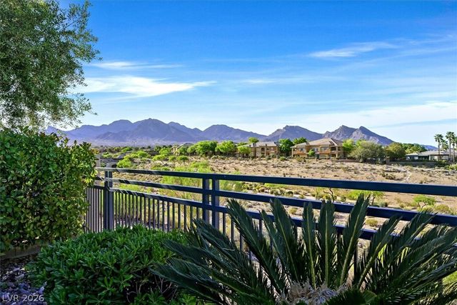 10234 Birch Bluff Lane, Las Vegas, NV 89145