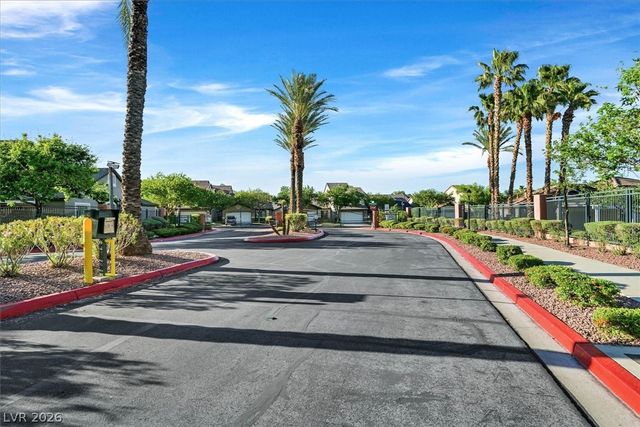 10234 Birch Bluff Lane, Las Vegas, NV 89145