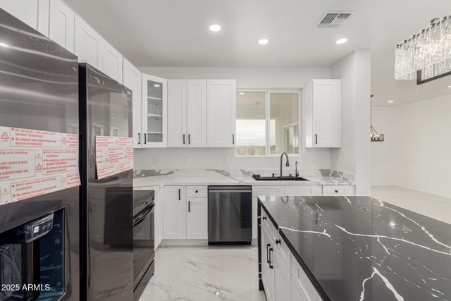 37911 W RANCHO Drive, Tonopah, AZ 85354