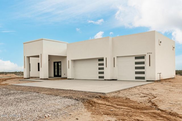 37911 W RANCHO Drive, Tonopah, AZ 85354