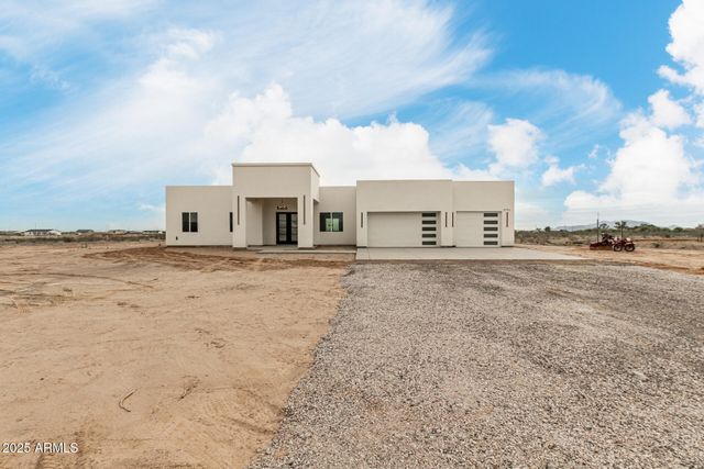 37911 W RANCHO Drive, Tonopah, AZ 85354