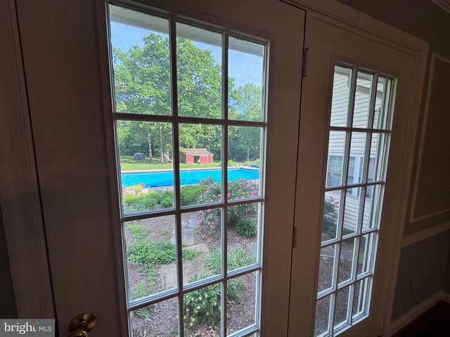 6375 UNION MILL RD, Clifton, VA 20124
