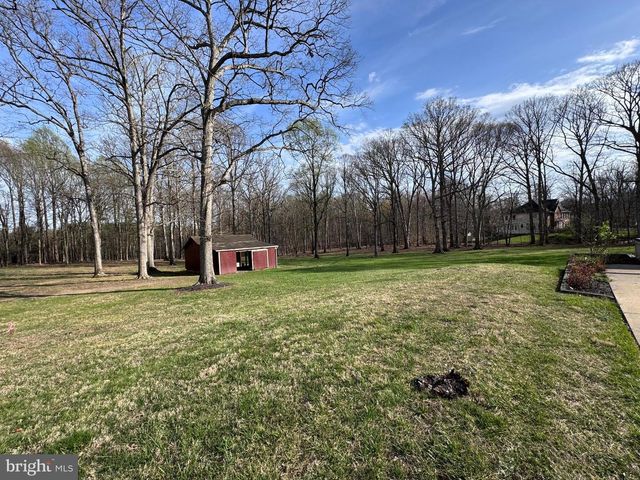 6375 UNION MILL RD, Clifton, VA 20124
