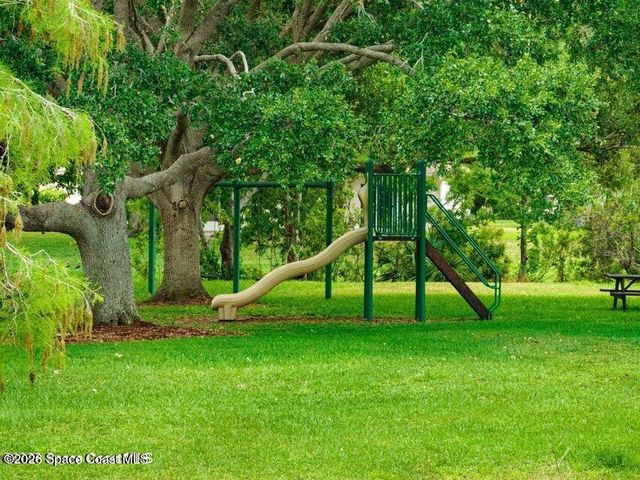 702 Bantry Court, Merritt Island, FL 32953