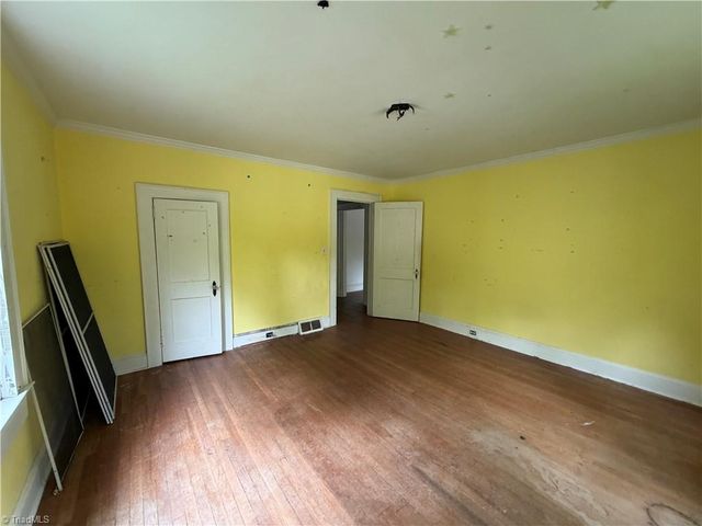 458 Lockland Avenue, Winston-salem, NC 27103