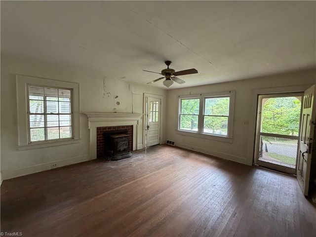 458 Lockland Avenue, Winston-salem, NC 27103