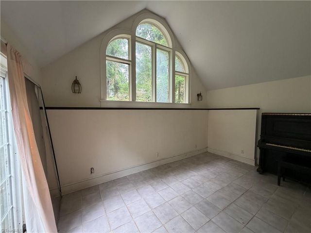 458 Lockland Avenue, Winston-salem, NC 27103