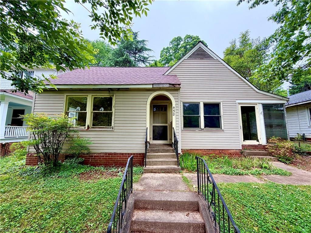458 Lockland Avenue, Winston-salem, NC 27103