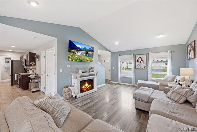 3773 Captains Way, Wheatfield, NY 14120
