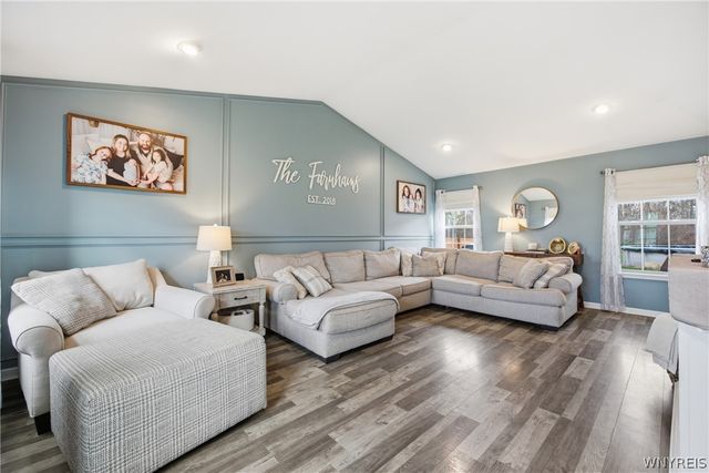 3773 Captains Way, Wheatfield, NY 14120