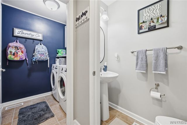 3773 Captains Way, Wheatfield, NY 14120