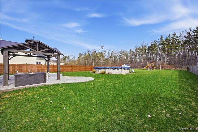 3773 Captains Way, Wheatfield, NY 14120