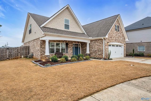 7123 SE Kingsbridge Lane, Owens Cross Roads, AL 35763