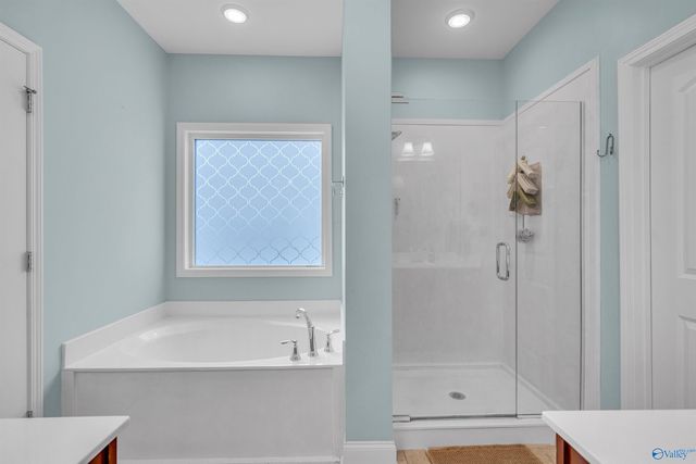 7123 SE Kingsbridge Lane, Owens Cross Roads, AL 35763