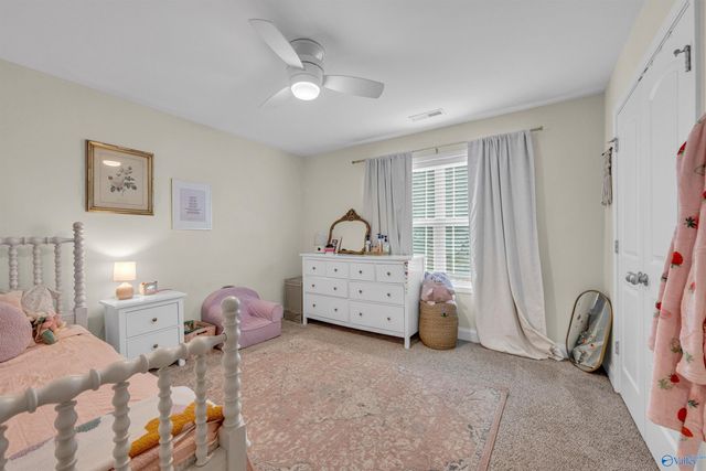 7123 SE Kingsbridge Lane, Owens Cross Roads, AL 35763