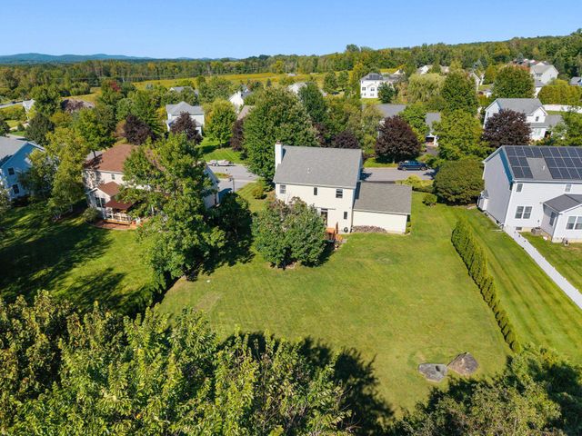 278 Brennan Woods Drive, Williston, VT 05495