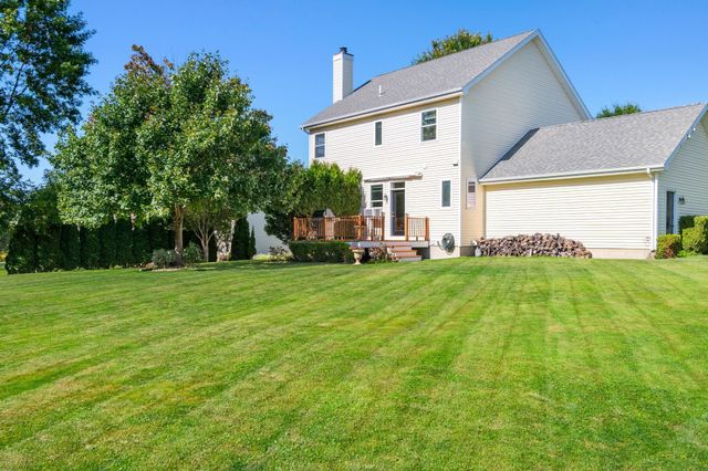 278 Brennan Woods Drive, Williston, VT 05495