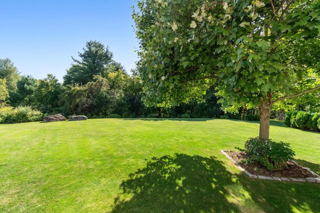 278 Brennan Woods Drive, Williston, VT 05495