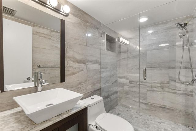 450 S GULFVIEW BOULEVARD 802, Clearwater Beach, FL 33767