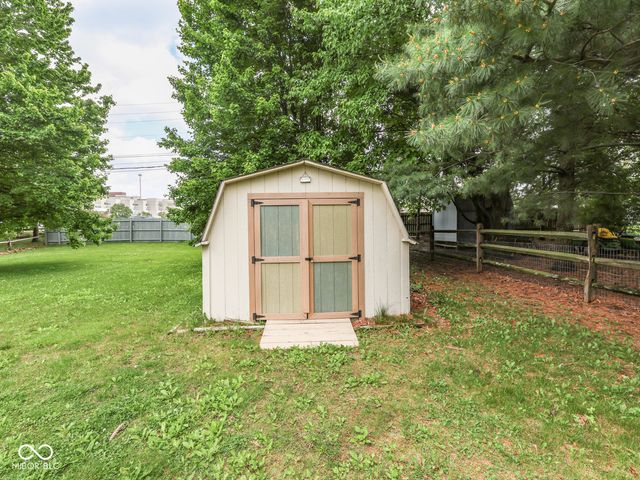8255 Lynn Drive, Indianapolis, IN 46237